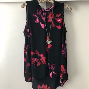 EUC Vine Camuto Black Floral Sleeveless Top-L